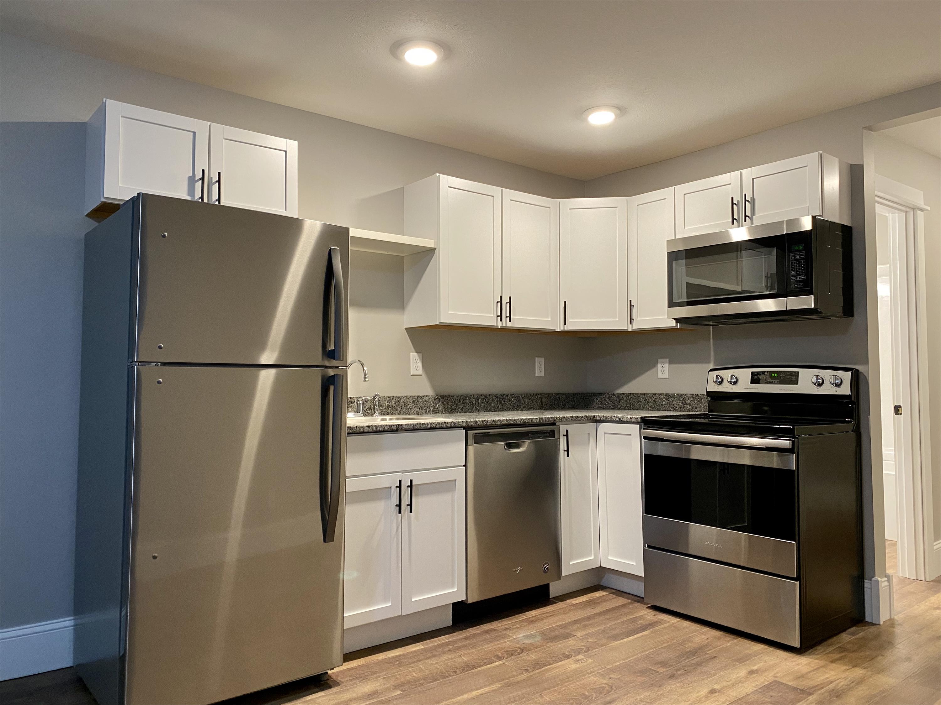 201 West Avenue - 14