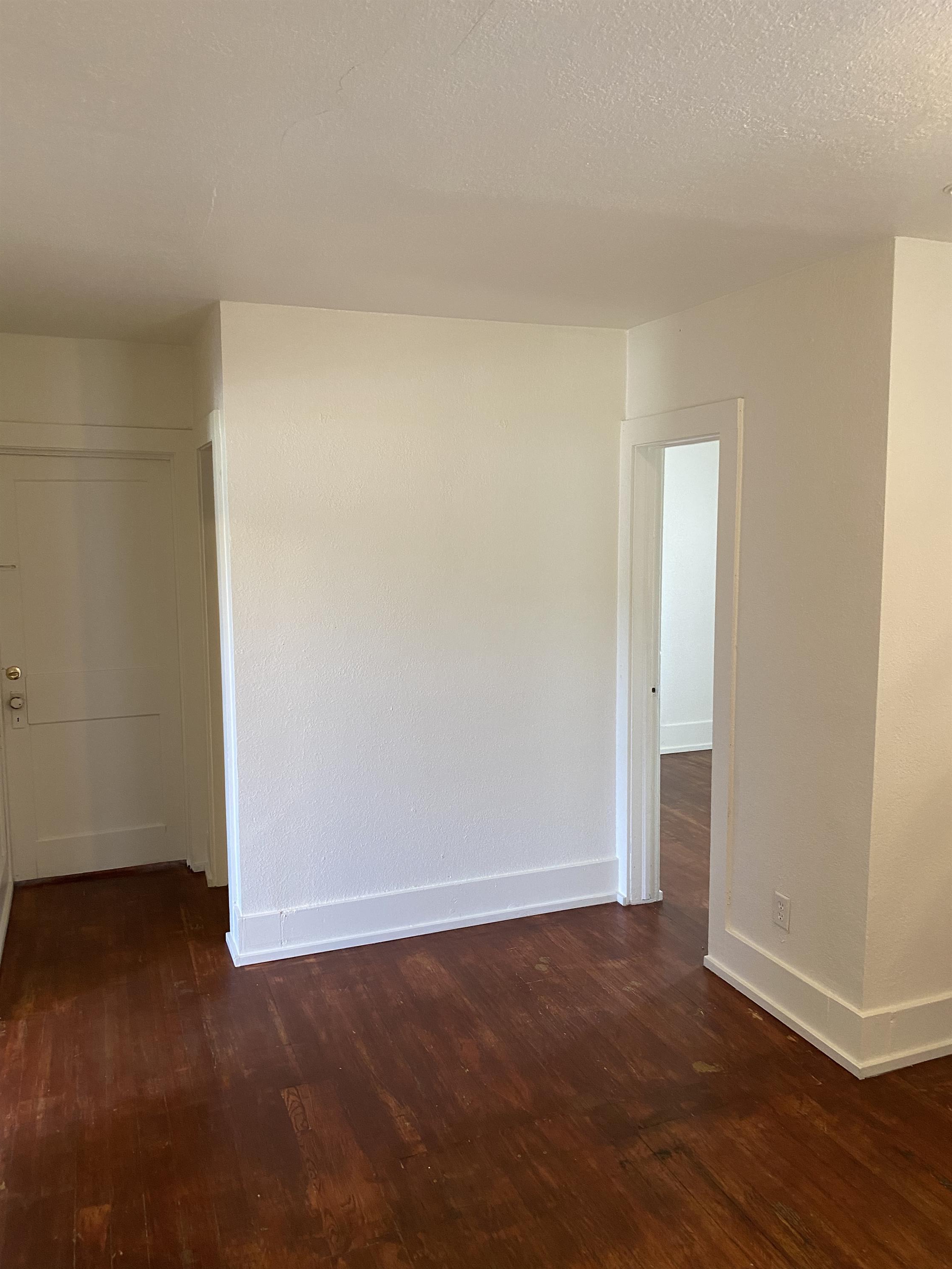 604 6th Ave #10
