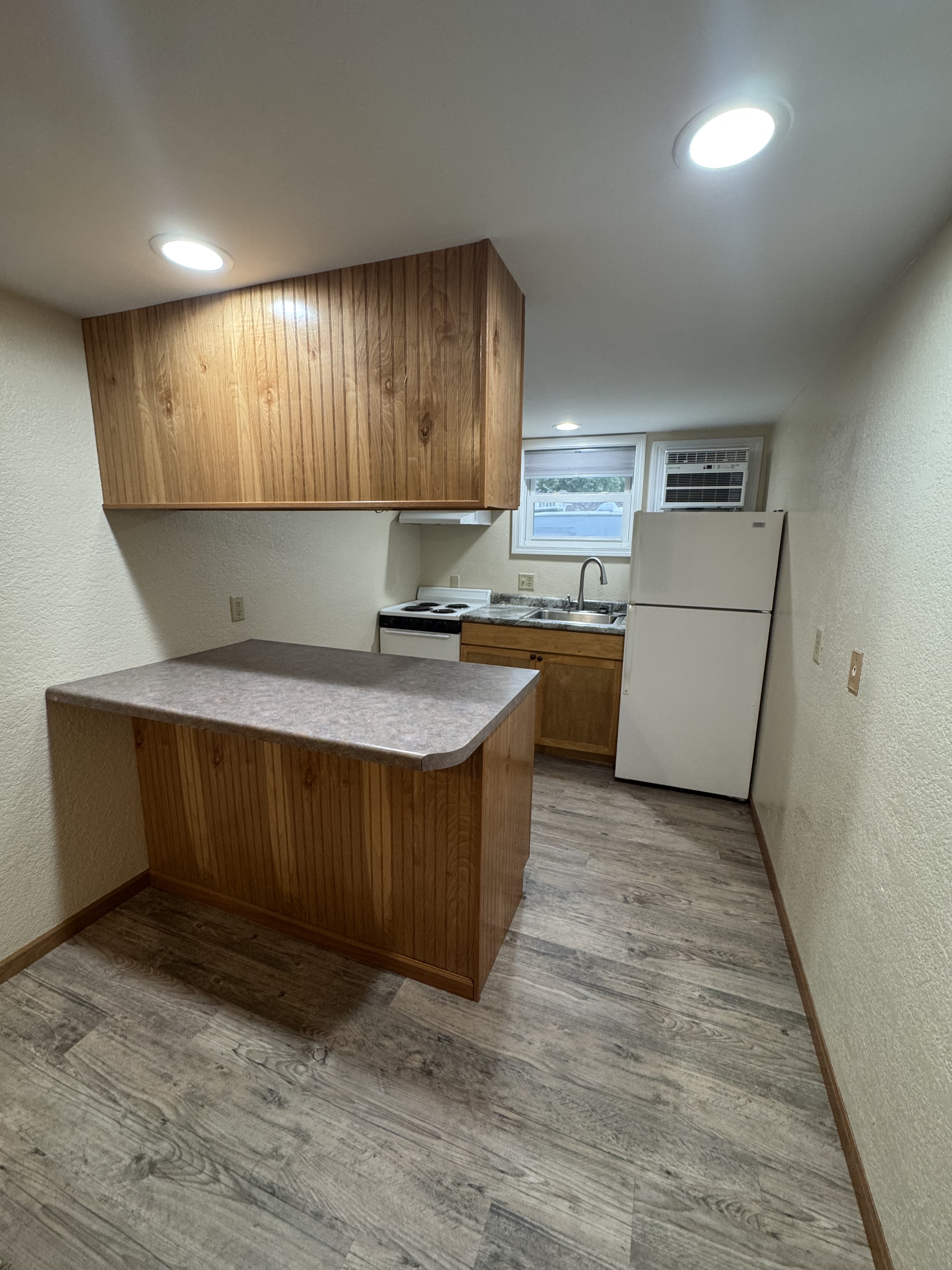 The Preston- 1200 Avenue G - 7